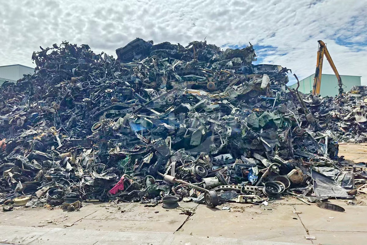 新能源汽车废料