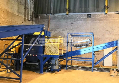 机头料单轴撕碎机,GSS塑料粉碎机