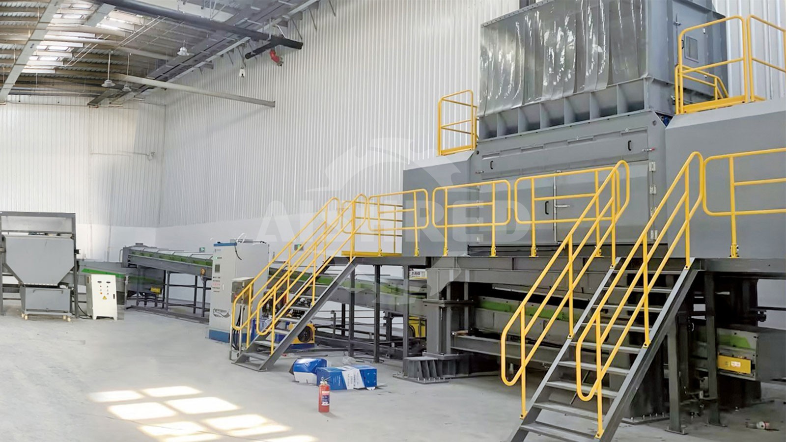 新型单轴撕碎机