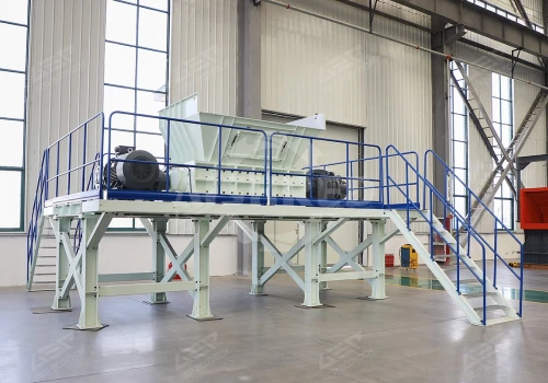 固废垃圾撕碎机